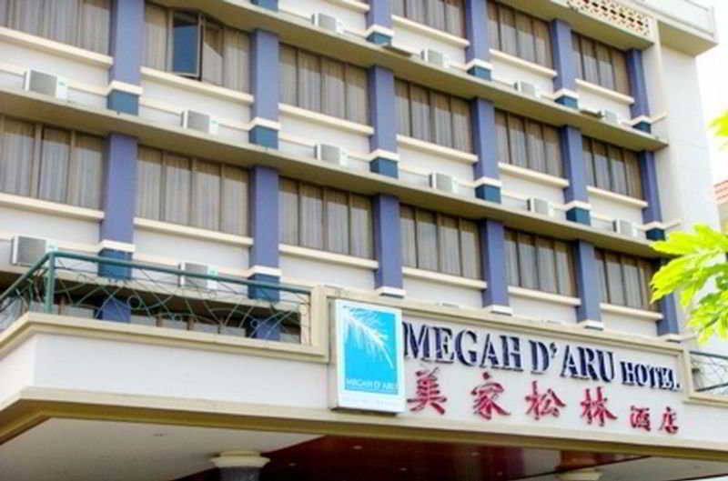 Megah D'Aru Hotel Kota Kinabalu Exterior photo